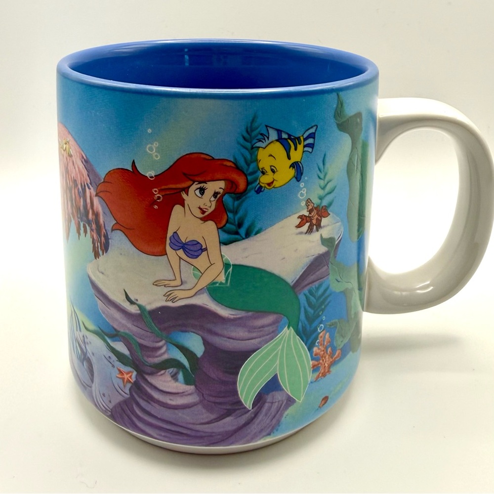 Disney-Vintage-The Little Mermaid-Ariel/Ursula-Collectible Coffee Mug-EUC-No Box